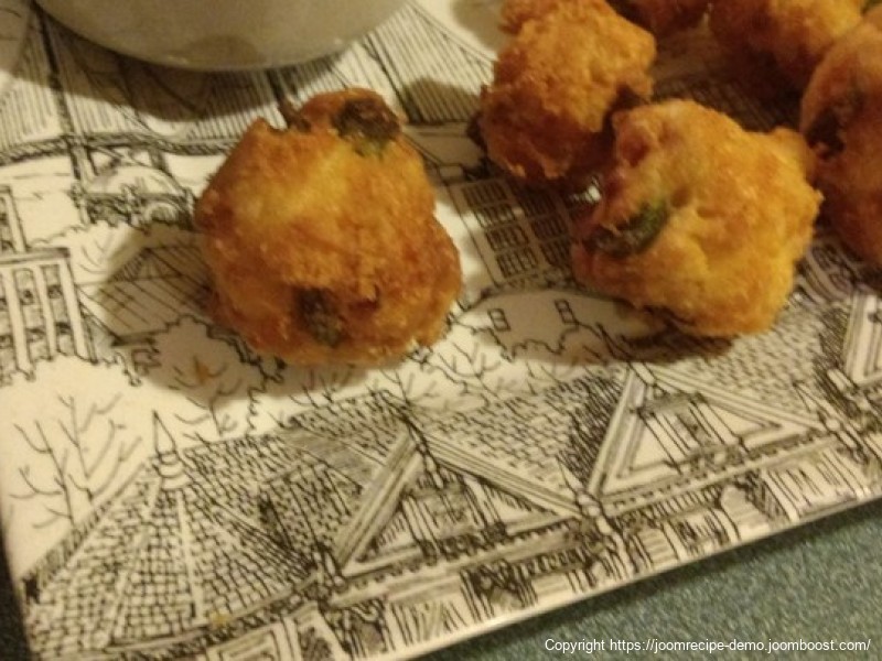 Bacon Jalapeno Popper Puffs